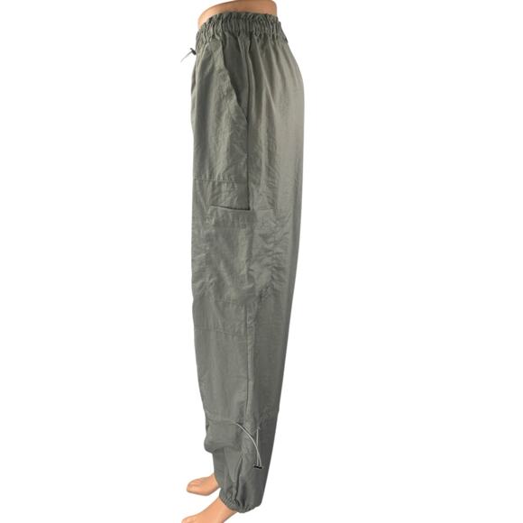 NEW White Fox Green Tapered Baggy Trousers Cargo Windbreaker Jogger Pants Sz XS - Picture 2 of 5